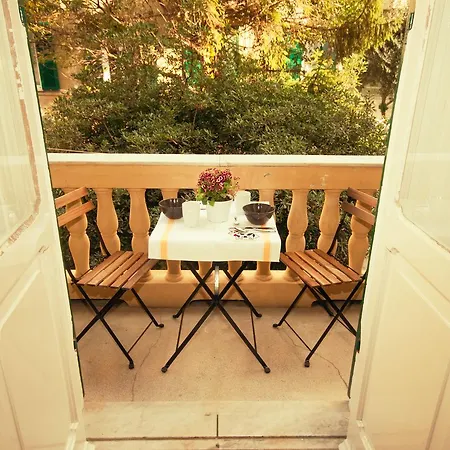 Perdiana House Appartement *