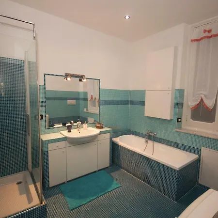 Appartement Perdiana House *