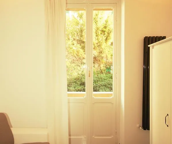 Perdiana House 아파트 *