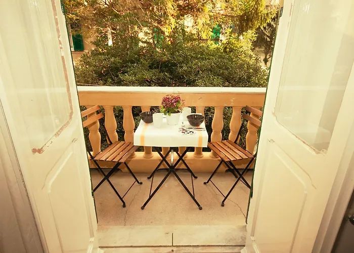 Perdiana House 아파트 *