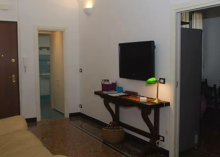 Perdiana House アパート